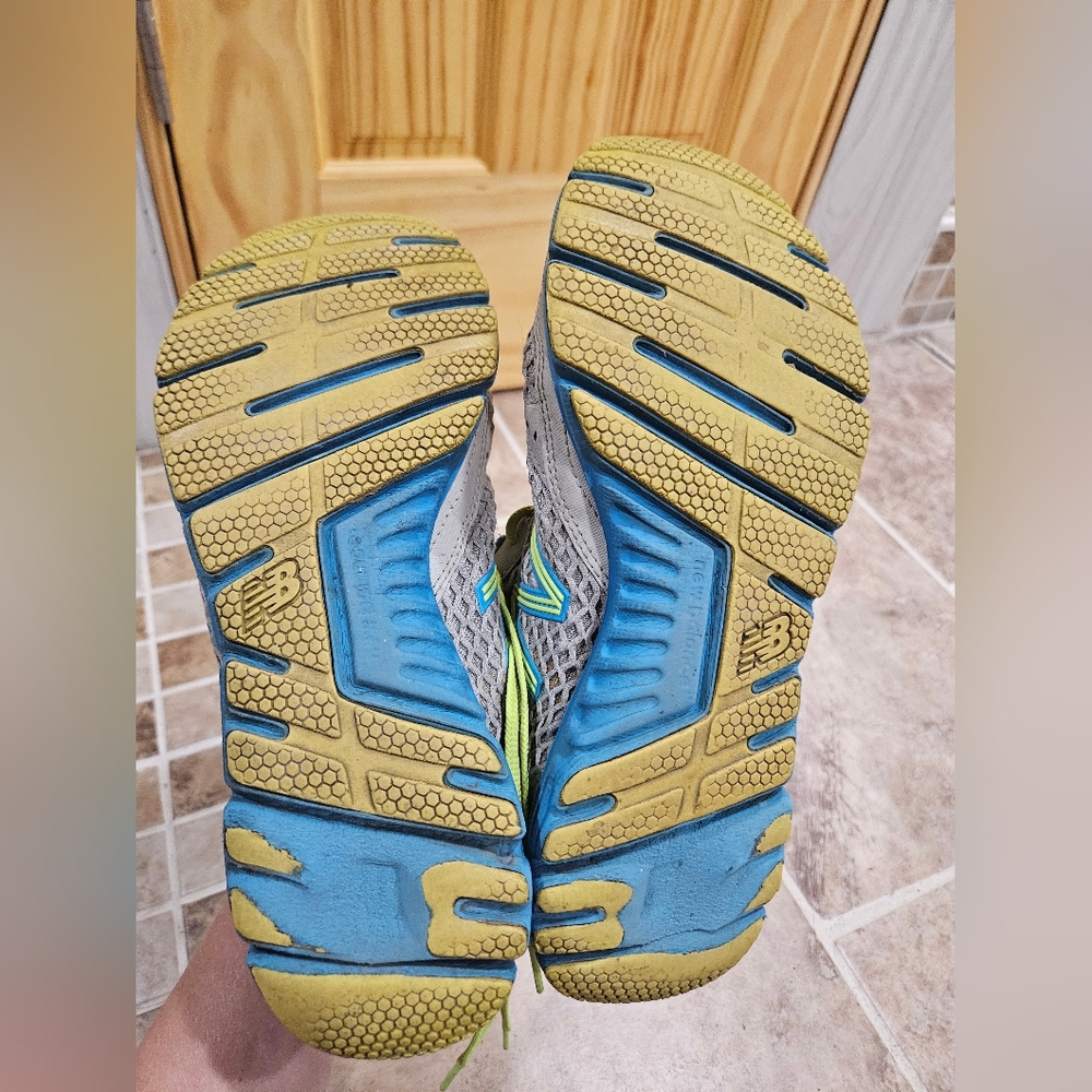 New Balance shoes - Picture 16 of 16